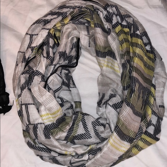 Infinity Scarf - Picture 2 of 2